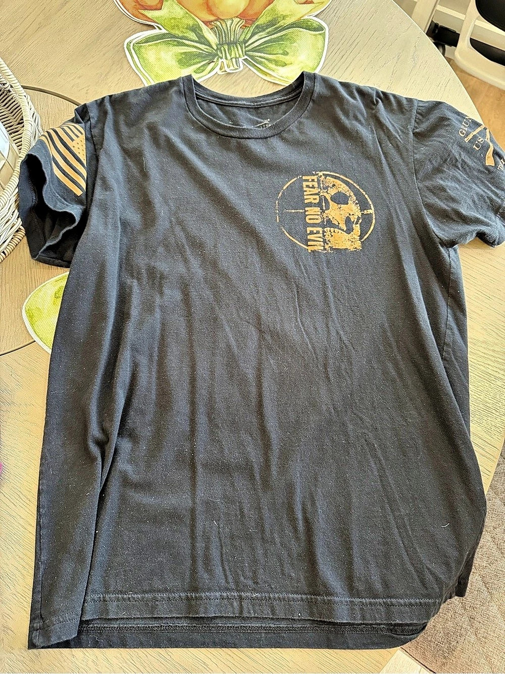 Grunt Style Fear No Evil Skull Black Gold Graphic T-Shirt